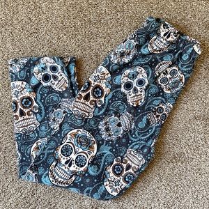 LulaRoe Sugar Skull 💀 Leggings OSFM EUC!